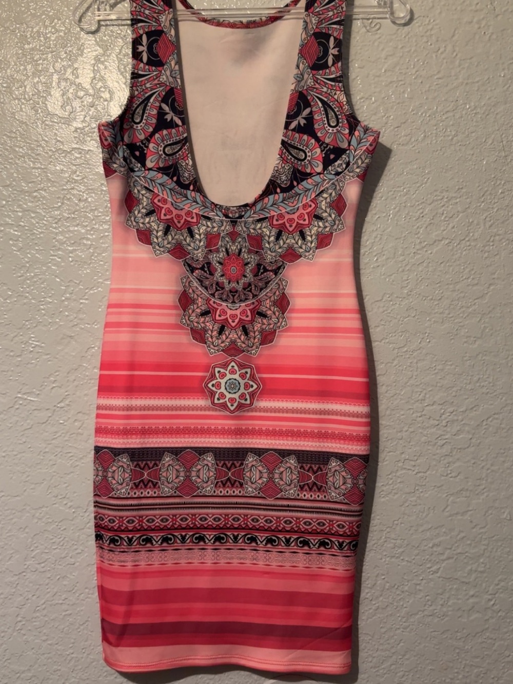 Sleeveless Pink Medallion Print Bodycon Dress - Picture 2 of 2